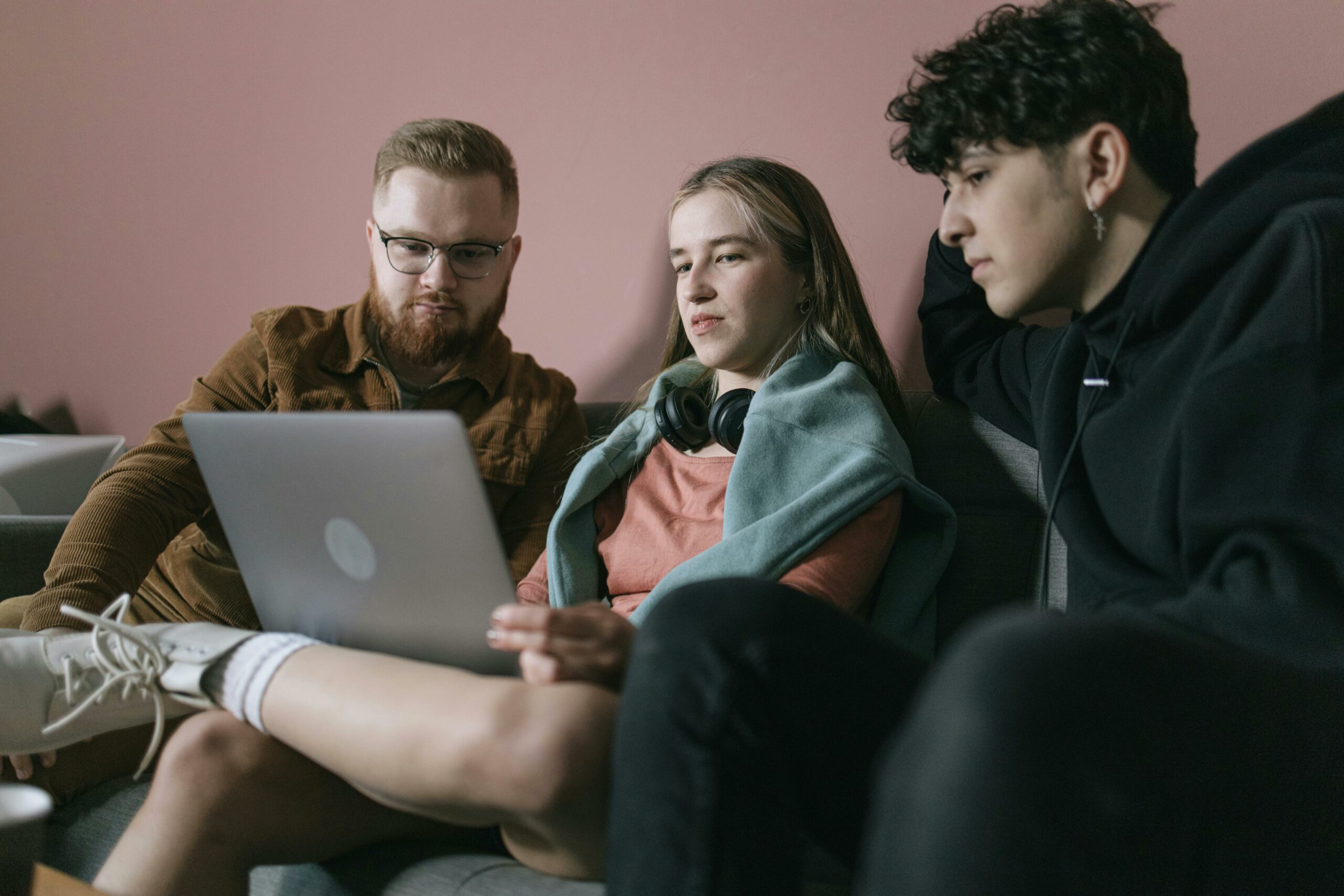 pexels-ivan-s-7213361 https://cogiphi.com/wp-content/uploads/2026/01/pexels-ivan-s-7213361-scaled.jpg